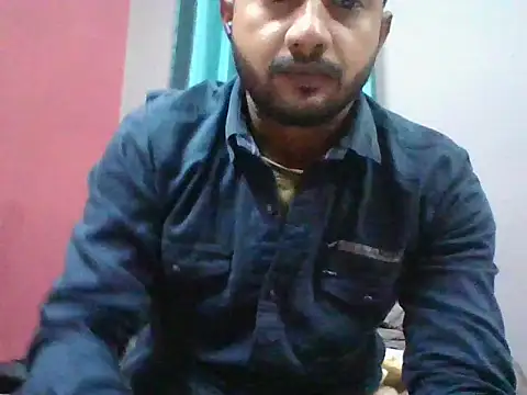 chutlhunter online show from December 22, 2025, 2:06 pm