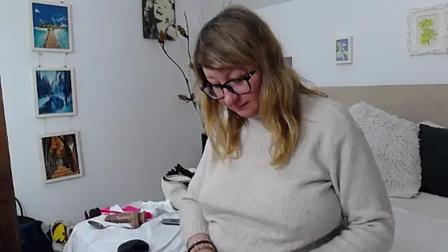 OlgaPavlova online show from February 1, 2026, 12:25 pm