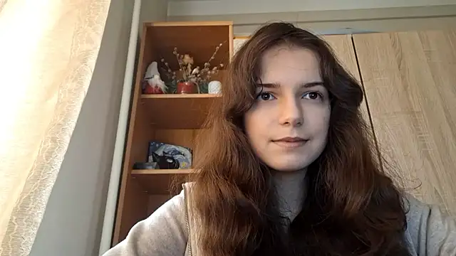 KellyKelik online show from February 10, 2026, 8:02 am