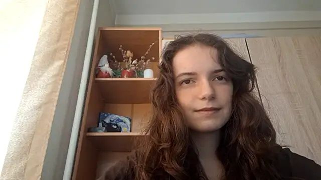 KellyKelik online show from February 5, 2026, 9:05 am