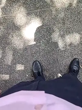 boyfromMum bai online show from April 9, 2026, 6:41 am