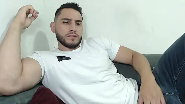 Seank Noszka online show from December 14, 2025, 8:14 pm