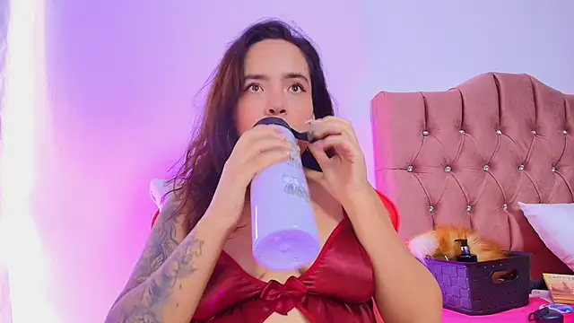 Snapshot of sara_santana__ chatting on February 14, 2026, 1:55 pm sara santana online show from February 14, 2026, 1:55 pm