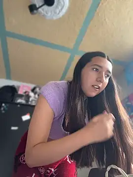 Alix Rousses21 online show from April 24, 2026, 6:10 pm