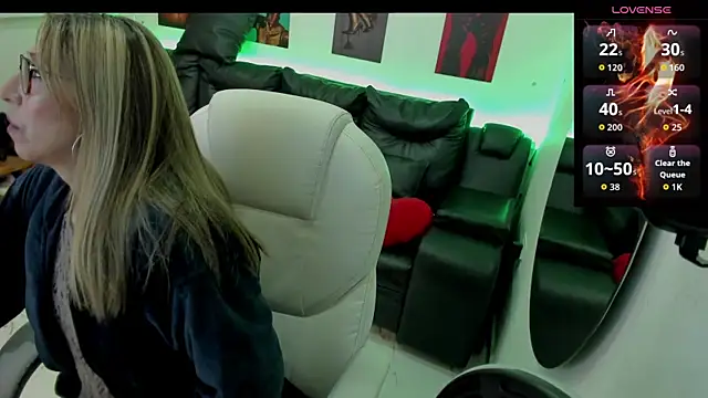 Scarlett 079 online show from January 10, 2026, 11:38 am