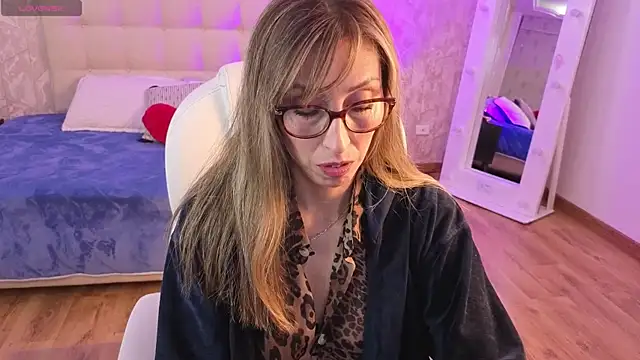 Scarlett 079 online show from June 27, 2026, 11:38 am