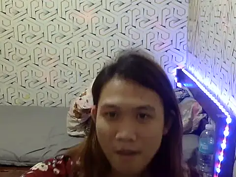 luna love bitex online show from April 14, 2026, 7:52 pm