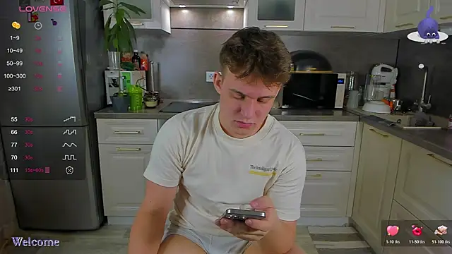 Snapshot of fruitninjaga chatting on December 17, 2025, 10:53 am fruitninjaga online show from December 17, 2025, 10:53 am