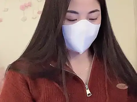 Snapshot of Mimy18 chatting on February 9, 2026, 4:49 pm Mimy18 online show from February 9, 2026, 4:49 pm