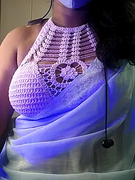 Preeti345 online show from July 27, 2026, 7:15 am