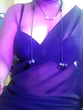 Preeti345 online show from June 10, 2026, 3:08 am