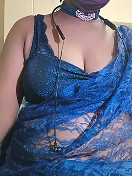 Preeti345 online show from July 16, 2026, 4:04 pm