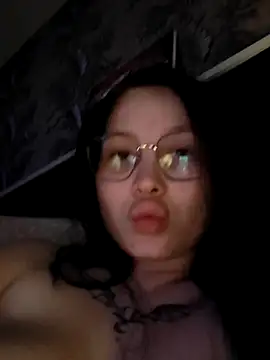 MeganBabyFox online show from August 2, 2026, 6:27 pm