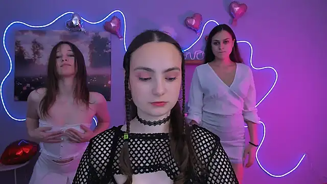 jenna elayne online show from February 19, 2026, 9:06 am