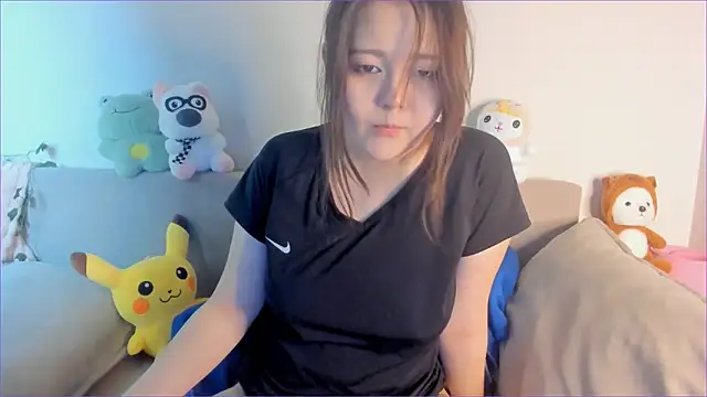 minji snow online show from February 4, 2026, 1:06 pm