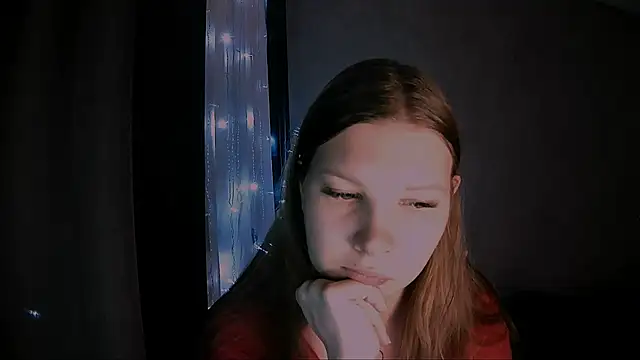 nelli lux  online show from January 9, 2026, 12:28 am