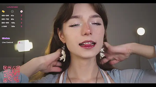 Lanenger online show from April 10, 2026, 11:34 pm