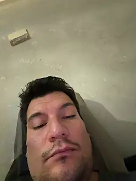 CharlyAlfa22 online show from July 6, 2026, 12:28 am
