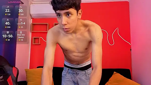 Neo Twink online show from March 24, 2026, 7:03 pm