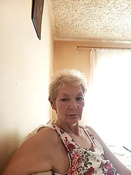 Calypso-Loove online show from July 17, 2026, 8:22 am
