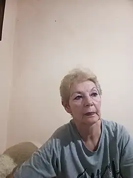 Snapshot of Calypso-Loove chatting on February 21, 2026, 2:52 pm Calypso-Loove online show from February 21, 2026, 2:52 pm