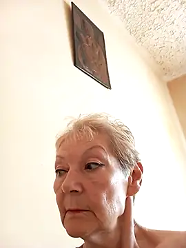 Calypso-Loove online show from July 16, 2026, 7:38 am