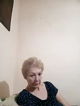 Snapshot of Calypso-Loove chatting on February 24, 2026, 4:08 pm Calypso-Loove online show from February 24, 2026, 4:08 pm