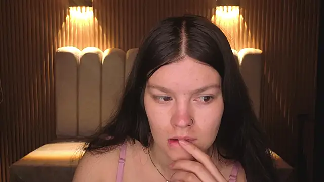 Sara valderrama  online show from January 8, 2026, 12:11 pm