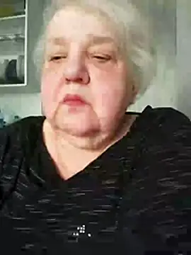 HapinessLovee online show from March 18, 2026, 10:07 am