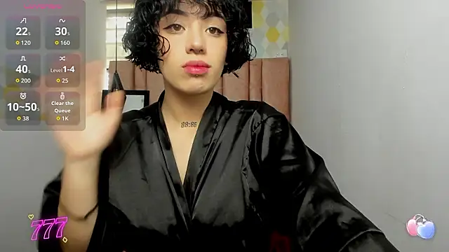 Kiara Fox   online show from March 13, 2026, 6:02 pm