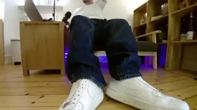 jonas camboy online show from February 23, 2026, 4:07 pm