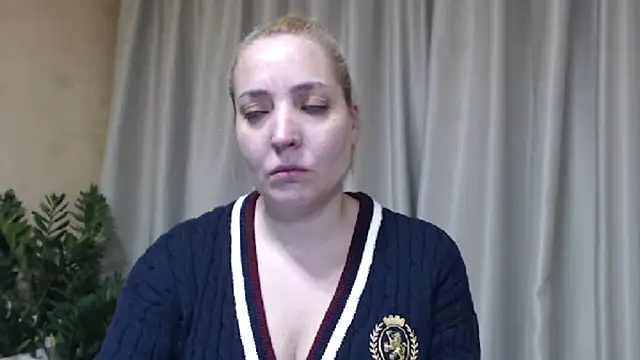 sweetpussy online show from March 24, 2026, 4:07 pm