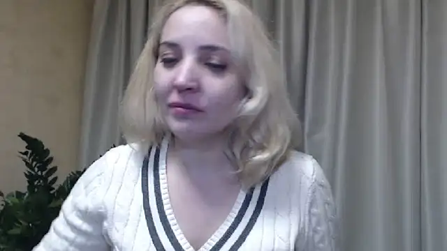Snapshot of sweetpussy chatting on February 23, 2025, 1:10 pm sweetpussy online show from February 23, 2025, 1:10 pm
