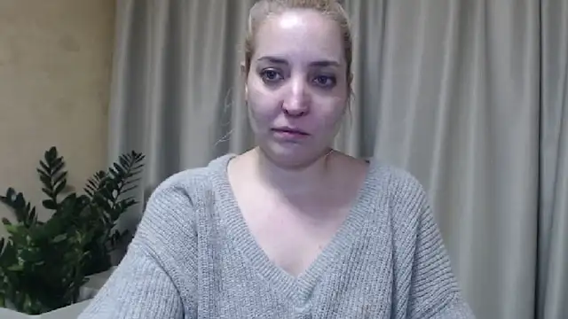 Snapshot of sweetpussy chatting on February 16, 2025, 7:38 pm sweetpussy online show from February 16, 2025, 7:38 pm