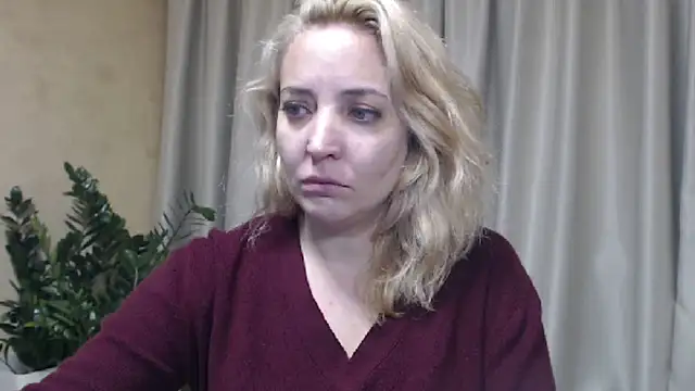 Snapshot of sweetpussy chatting on October 24, 2025, 3:00 pm sweetpussy online show from October 24, 2025, 3:00 pm