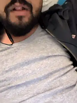 sexytomdev online show from January 12, 2026, 5:20 pm