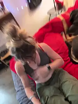 alluringpixie online show from April 14, 2026, 2:00 pm