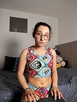 little  ammy online show from December 21, 2025, 3:19 am