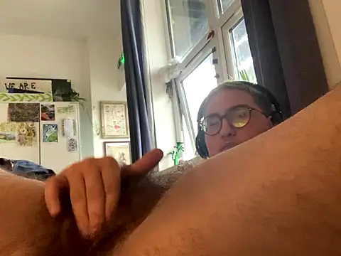 Snapshot of fathairyftmslut chatting on December 23, 2025, 10:03 am fathairyftmslut online show from December 23, 2025, 10:03 am