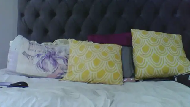 Snapshot of BasellBlue chatting on January 11, 2026, 11:50 am BasellBlue online show from January 11, 2026, 11:50 am