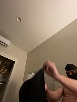 phantom898983 online show from February 8, 2026, 9:29 am