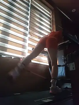 Snapshot of Alone_nothing chatting on June 8, 2026, 1:28 am Alone nothing online show from June 8, 2026, 1:28 am