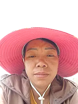 anna-can online show from March 3, 2026, 4:52 am