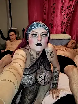 SpiderRose online show from April 1, 2026, 3:08 am