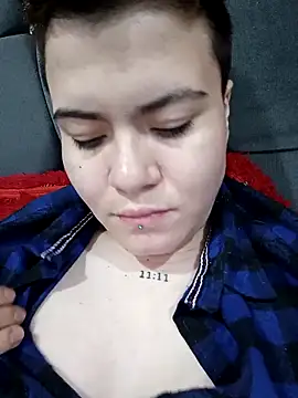 Snapshot of geminis_xxx chatting on January 16, 2026, 11:53 pm geminis xxx online show from January 16, 2026, 11:53 pm