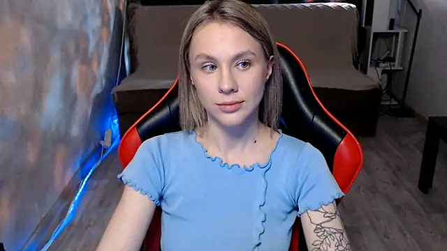 MiaBun1 online show from March 7, 2026, 1:16 pm