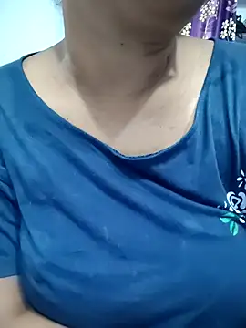 Snapshot of telugupravalli chatting on June 15, 2026, 2:45 am telugupravalli online show from June 15, 2026, 2:45 am