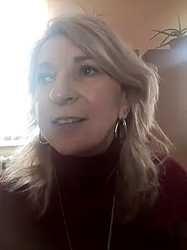 AhlyssaLove1155 online show from December 15, 2025, 10:32 am