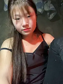 hinata-xx online show from February 9, 2026, 8:01 am