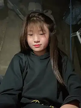 hinata-xx online show from February 3, 2026, 10:09 am